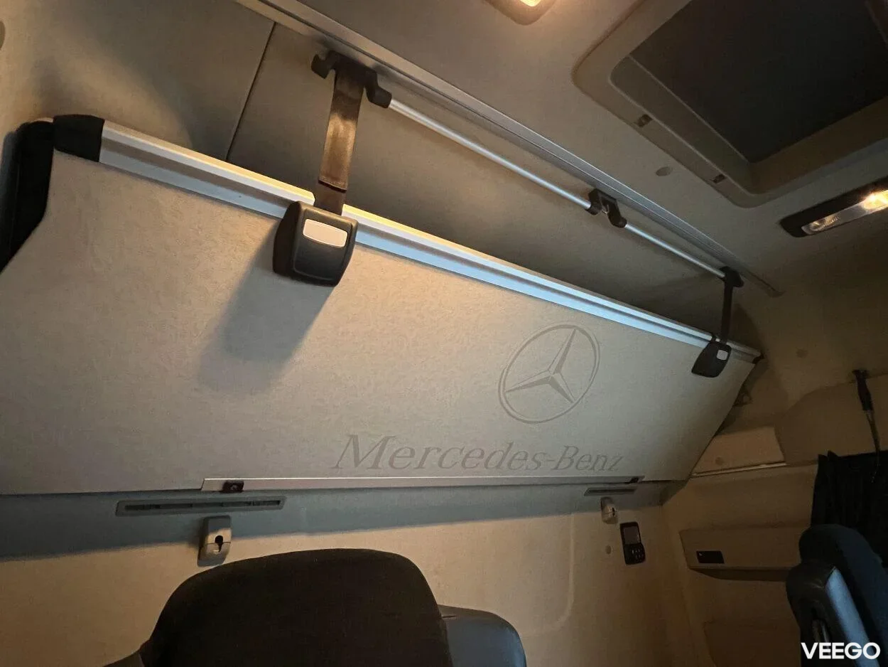 Mercedes-Benz Actros 1845LS BigSpace 12.8 330kW