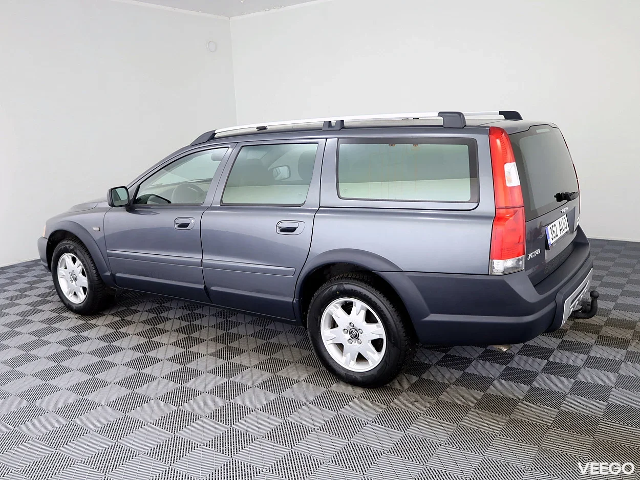 Volvo XC70 2.5 155kW