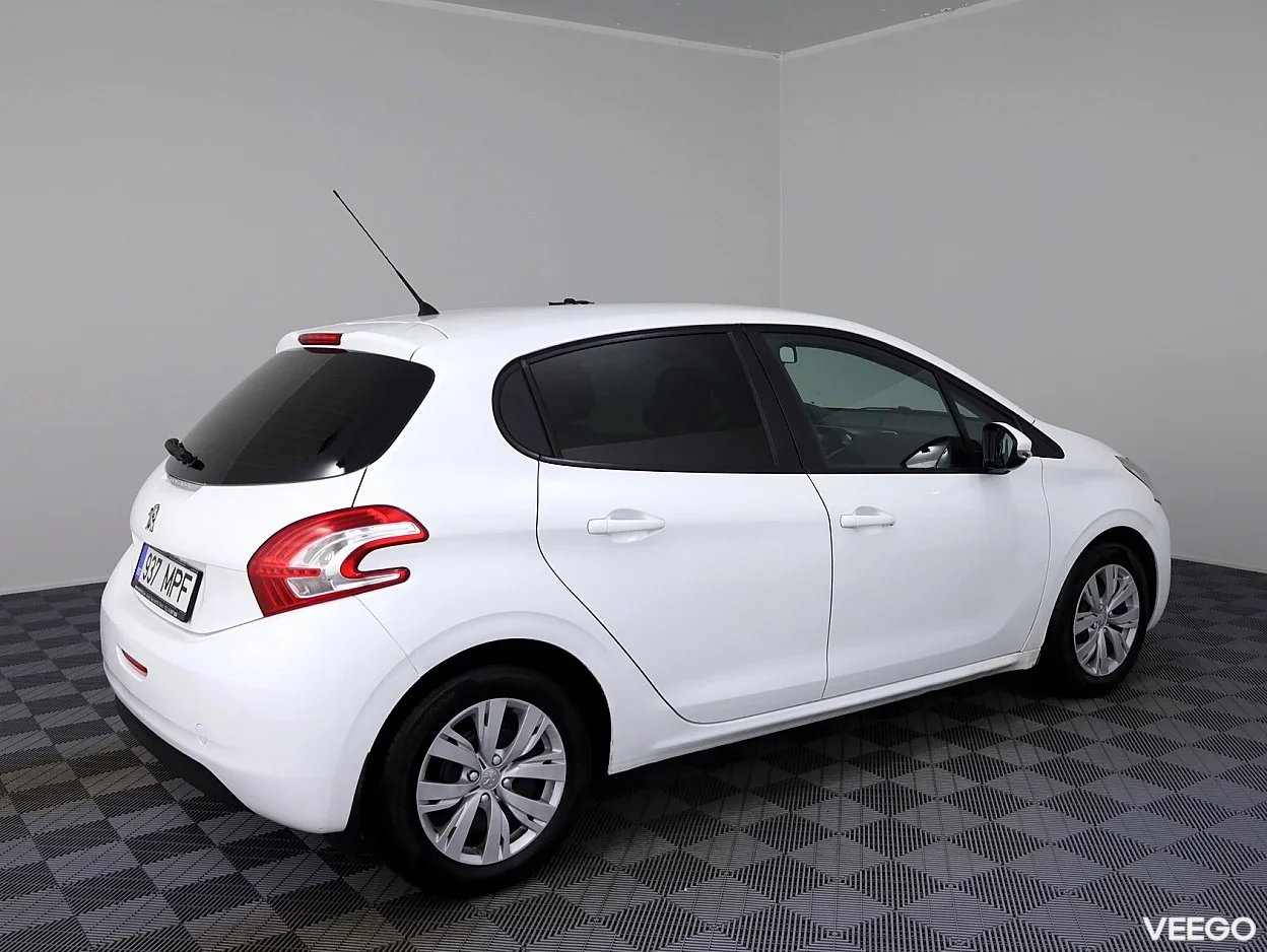 Peugeot 208 1.2 60kW