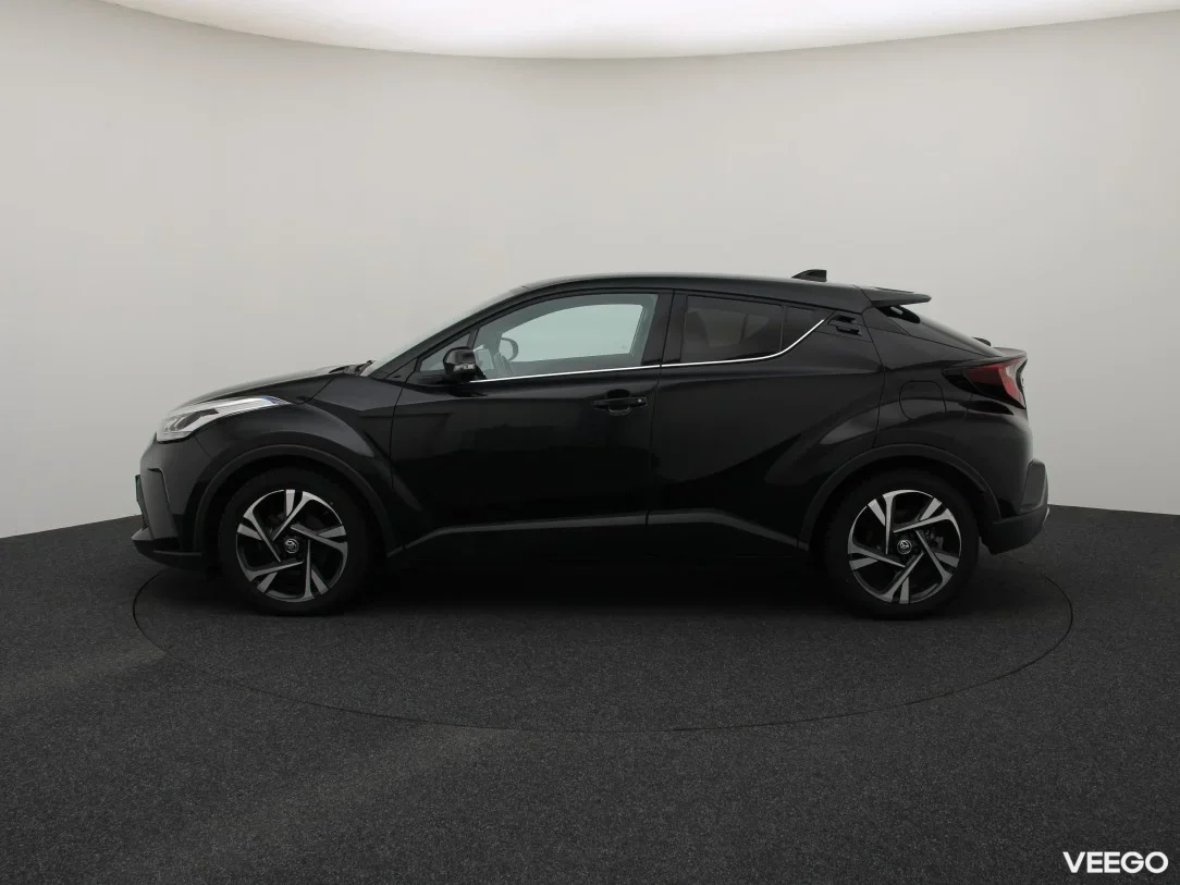 Toyota C-HR 2 135kW