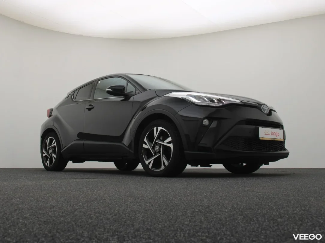 Toyota C-HR 2 135kW