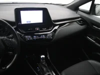 Toyota C-HR 2 135kW thumbnail