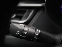 Toyota C-HR 2 135kW thumbnail