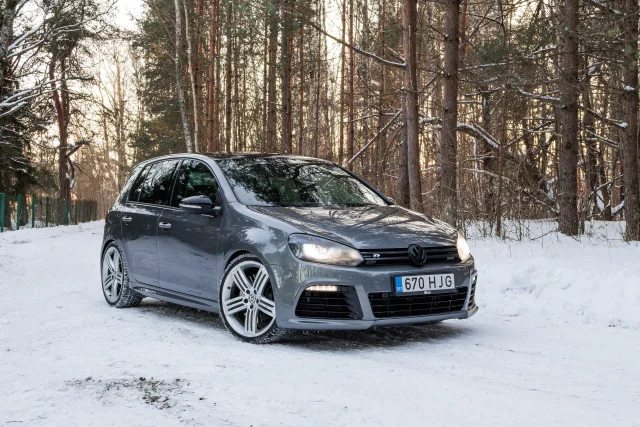 Image of Volkswagen Golf R 2.0 199kW
