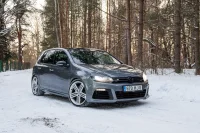 Volkswagen Golf R 2.0 199kW thumbnail