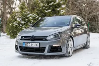 Volkswagen Golf R 2.0 199kW thumbnail