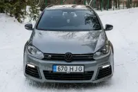 Volkswagen Golf R 2.0 199kW thumbnail