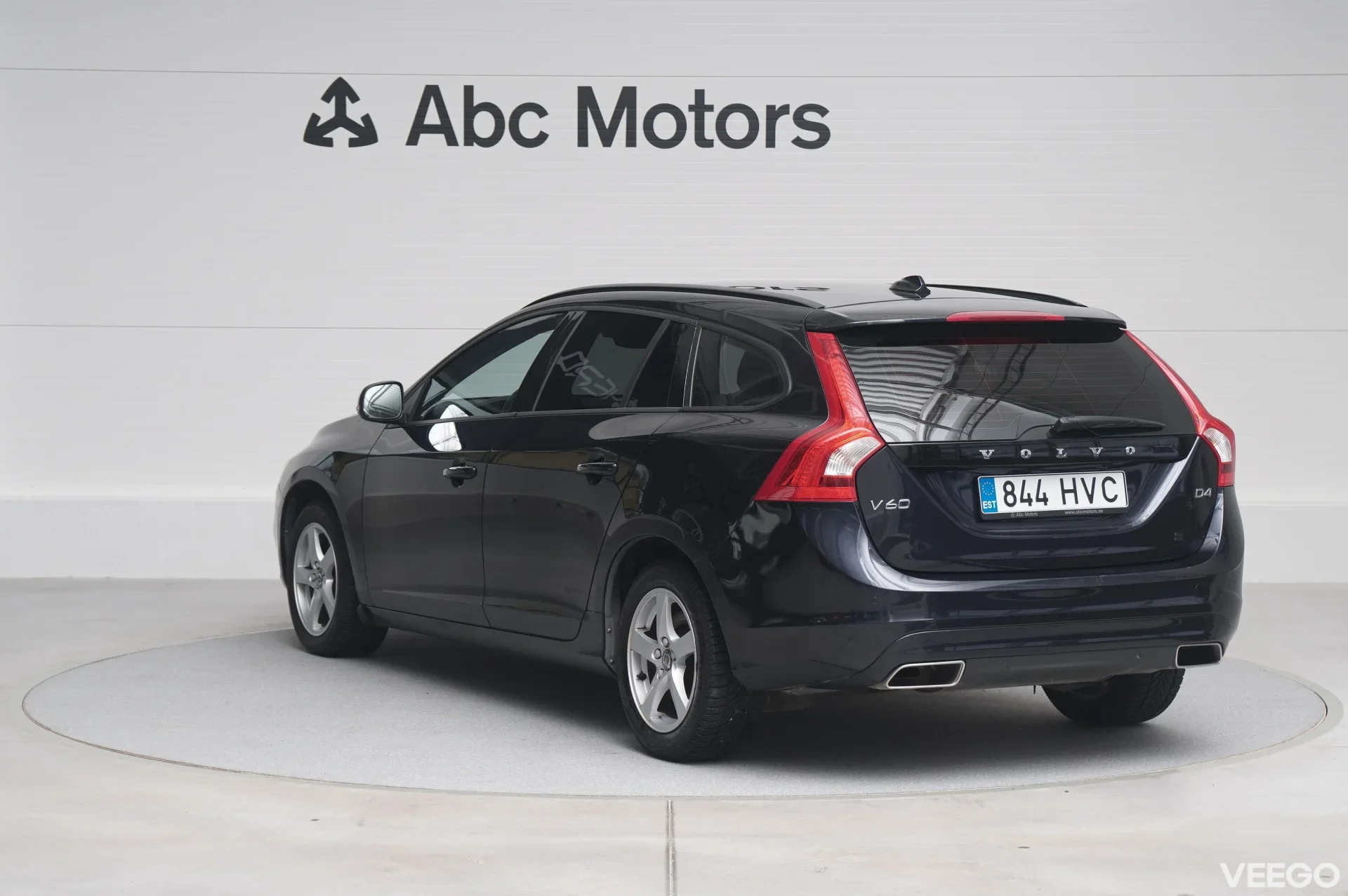 Volvo V60 D4 Momentum 2 140kW