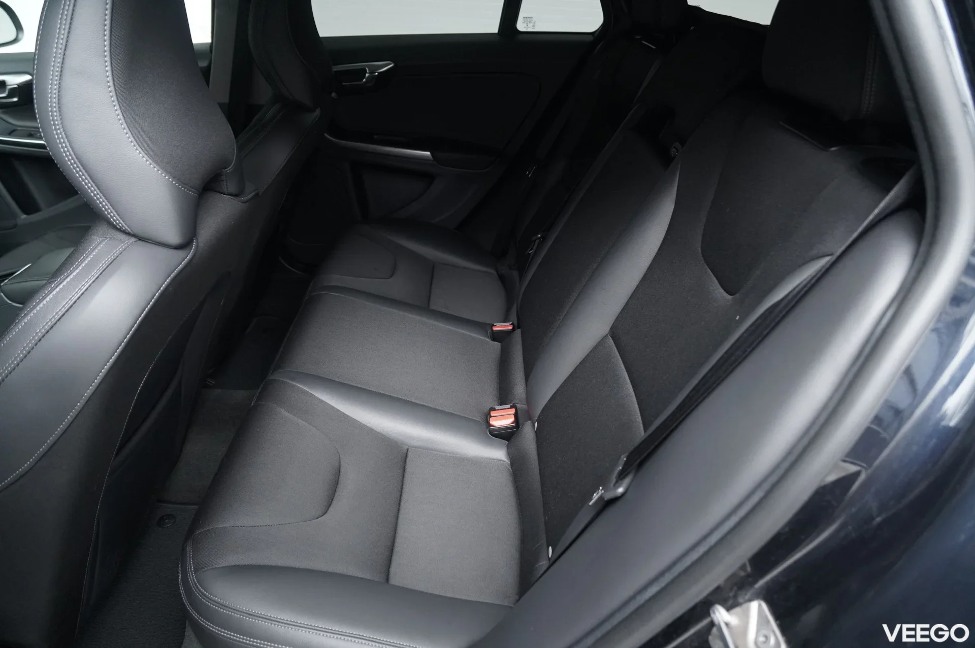 Volvo V60 D4 Momentum 2 140kW