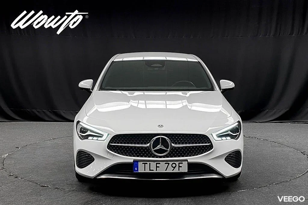 Mercedes-Benz CLA 200 DCT 163HK /Widescreen /Keyless /4.95% 120kW