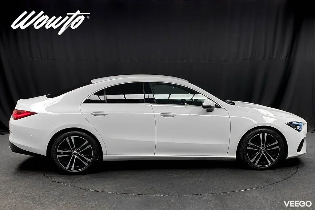 Mercedes-Benz CLA 200 DCT 163HK /Widescreen /Keyless /4.95% 120kW
