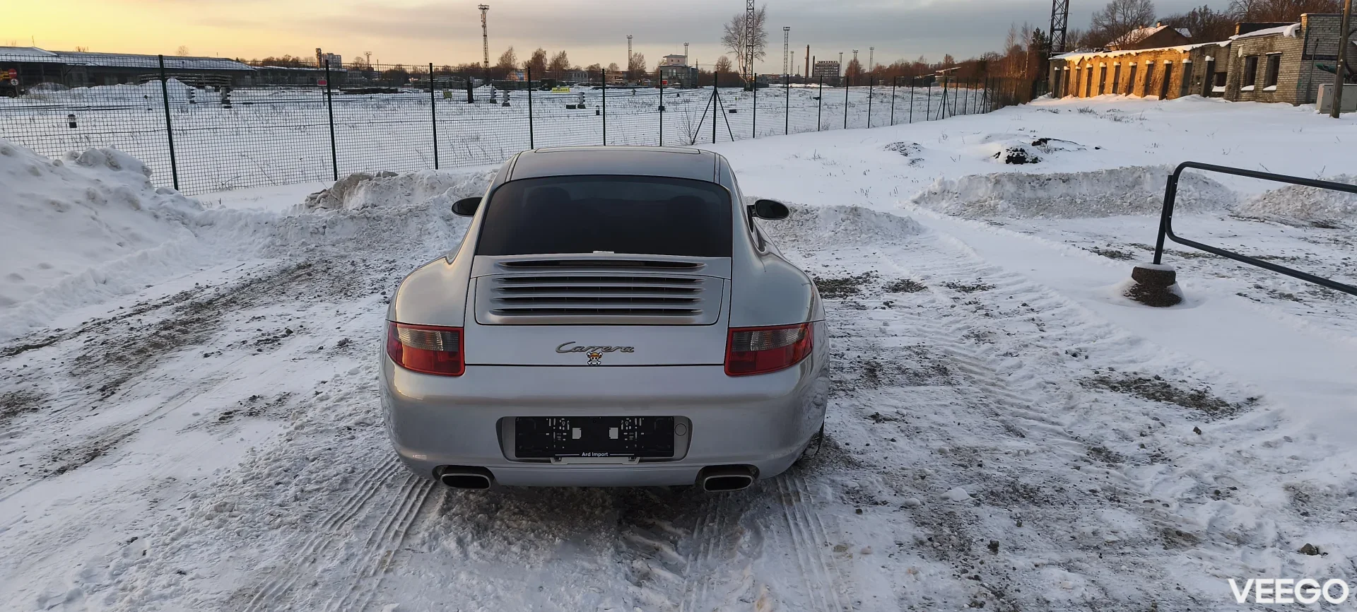 Porsche 911 3.6 239kW