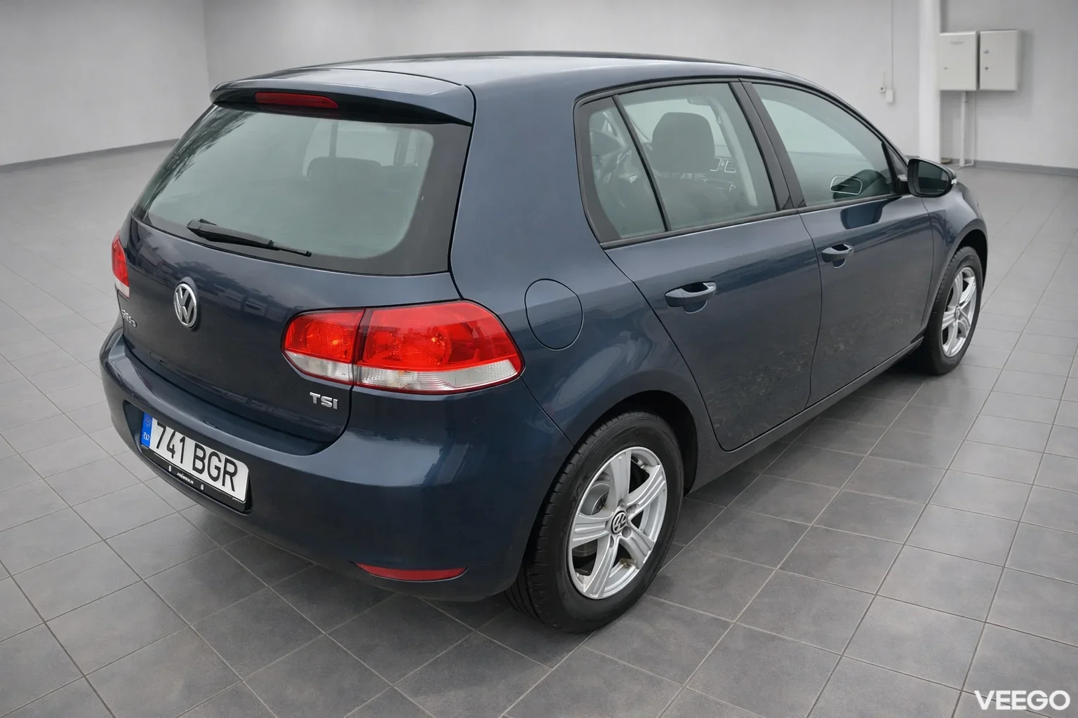 Volkswagen Golf 1.2 77kW