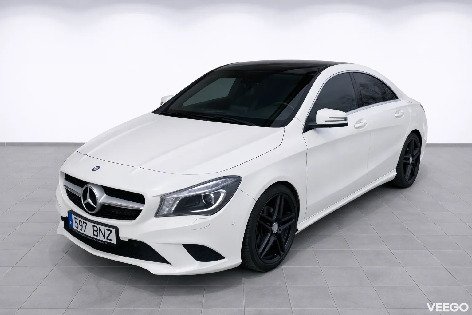 Mercedes-Benz CLA180 1.6 90kW