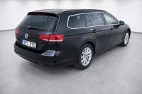 Volkswagen Passat 2.0 110kW thumbnail