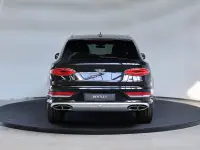 Bentley Bentayga EWB 404kW thumbnail