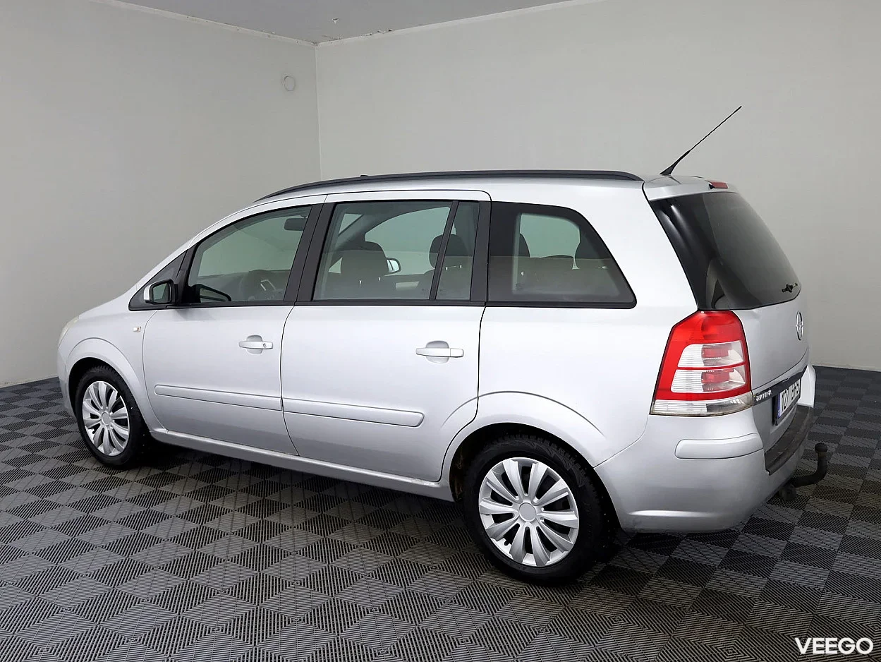 Opel Zafira 1.8 104kW