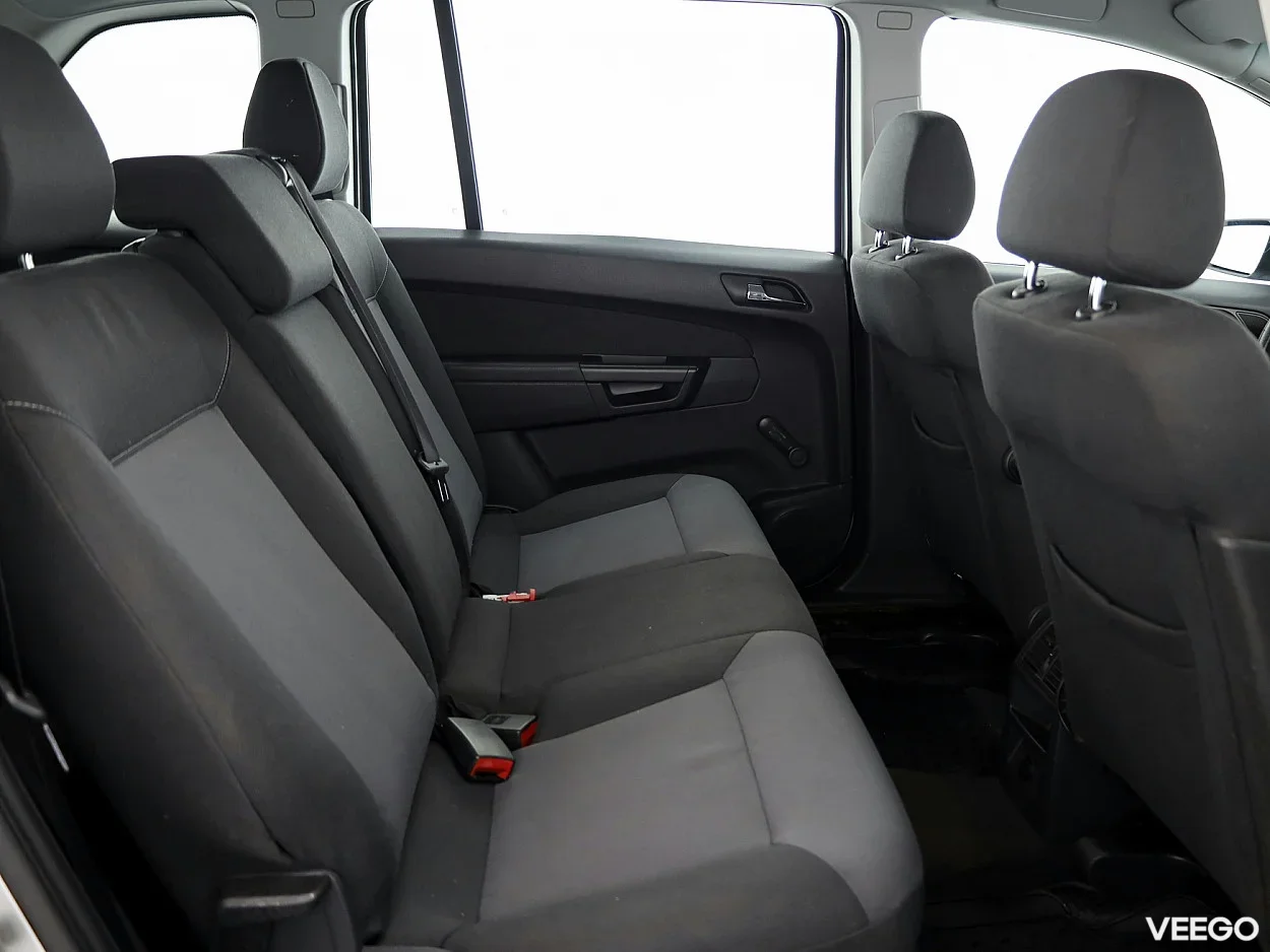 Opel Zafira 1.8 104kW