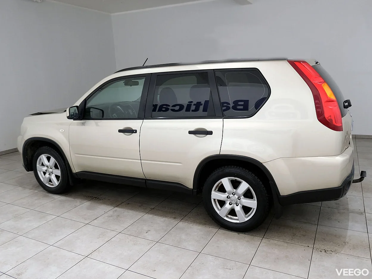 Nissan X-Trail 2.0 104kW