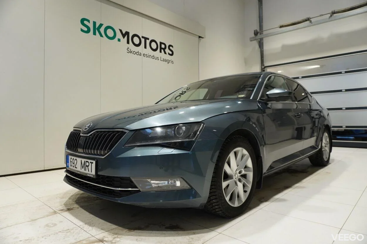 Skoda Superb AMBITION PLUS 1.4 110kW