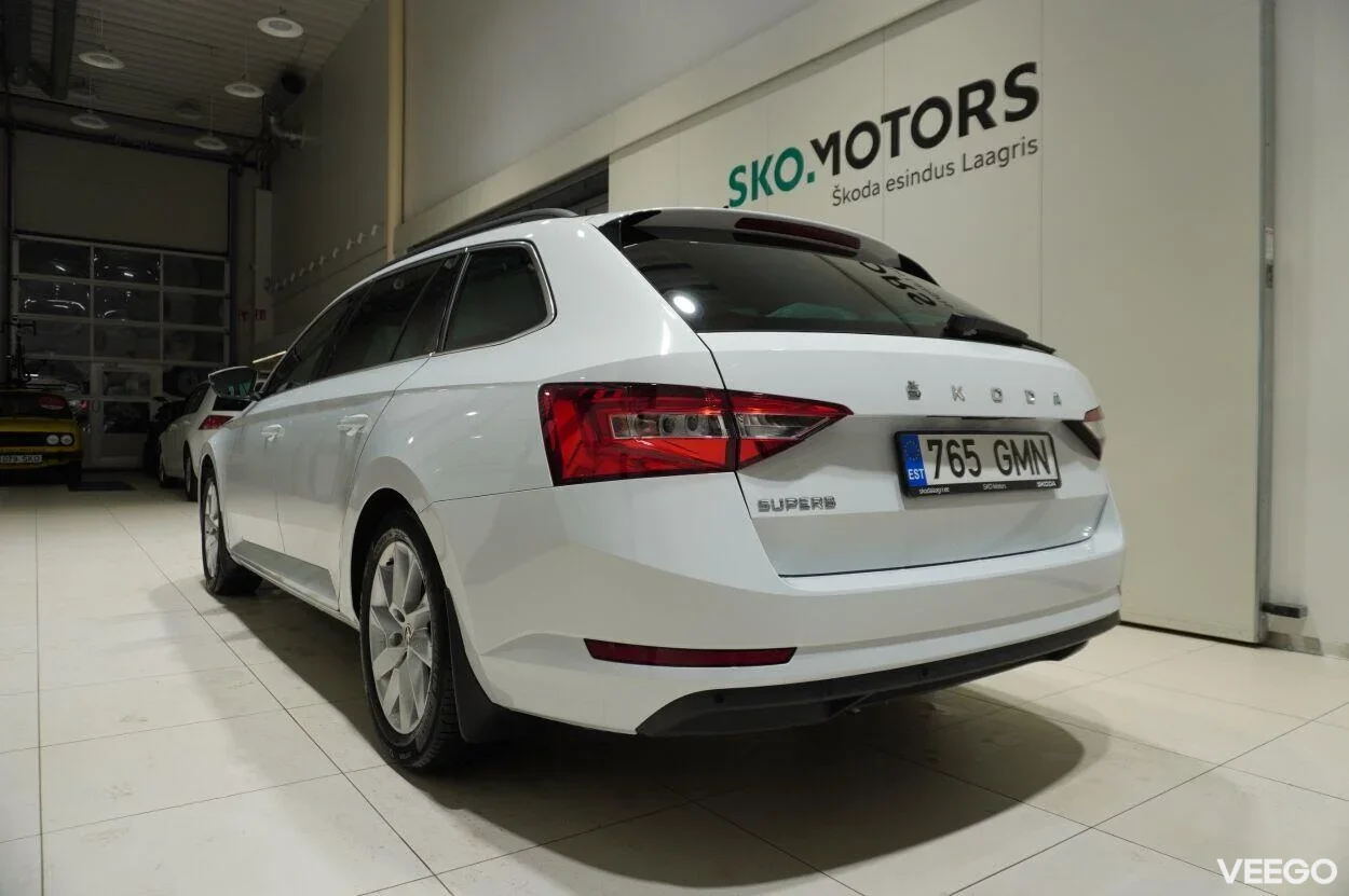 Skoda Superb AMBITION COMBI 1.5 110kW