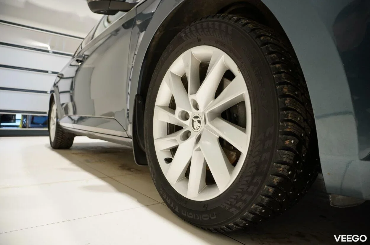 Skoda Superb AMBITION PLUS 1.4 110kW