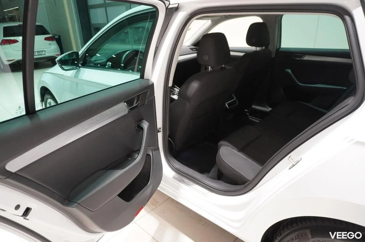 Skoda Superb AMBITION COMBI 1.5 110kW