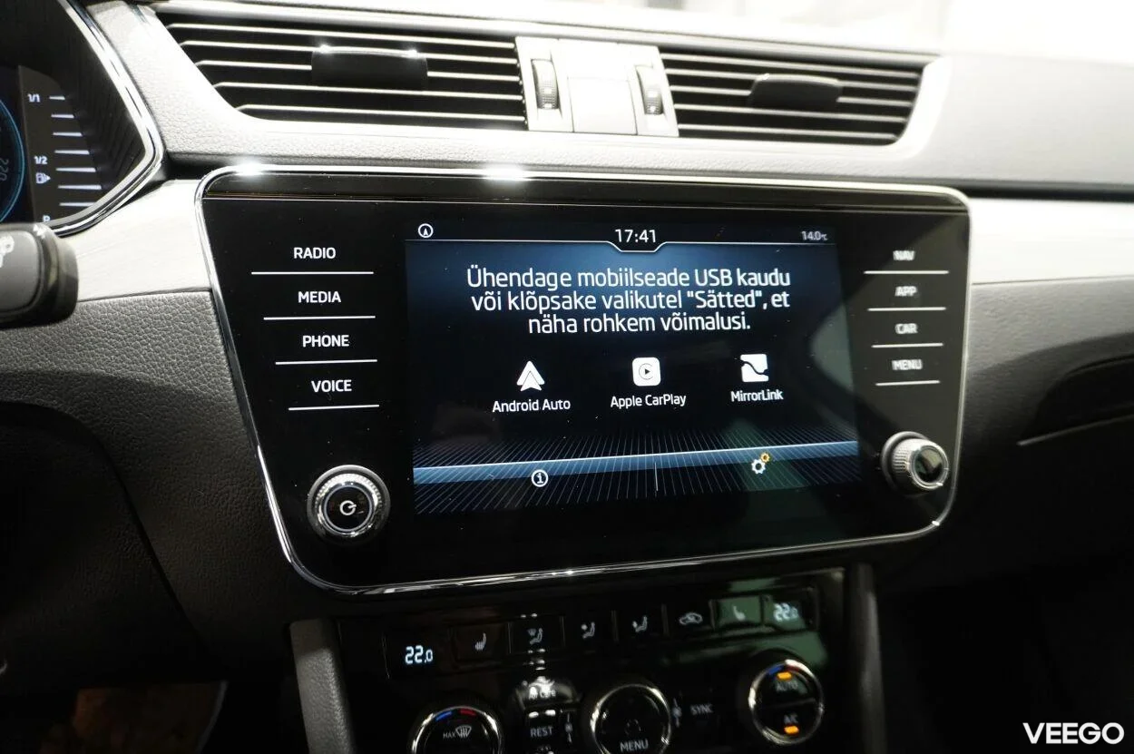 Skoda Superb AMBITION COMBI 1.5 110kW