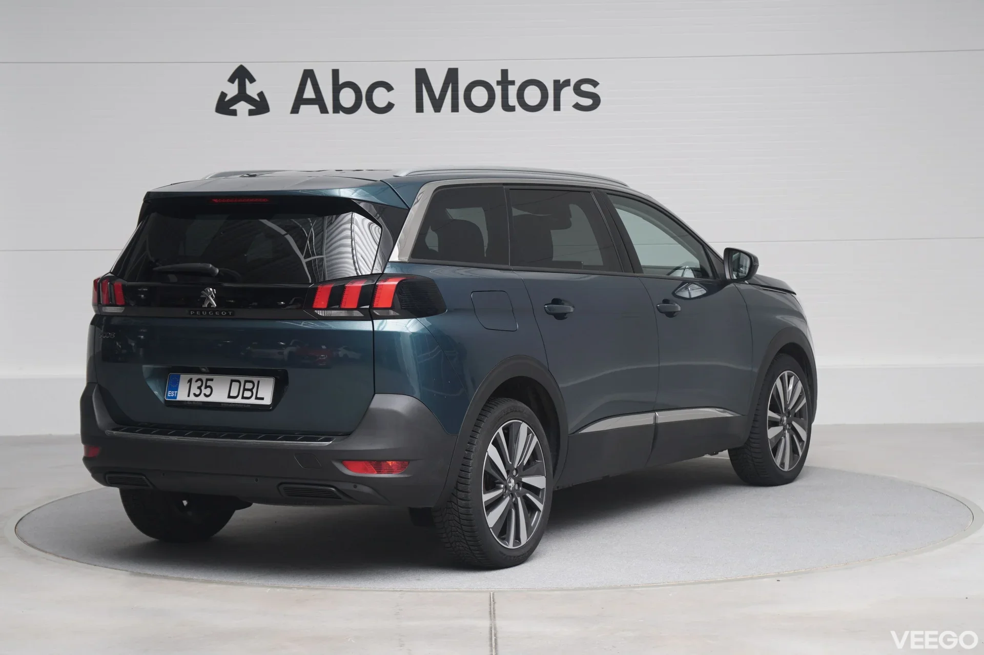Peugeot 5008 BlueHDi Allure 1.5 96kW
