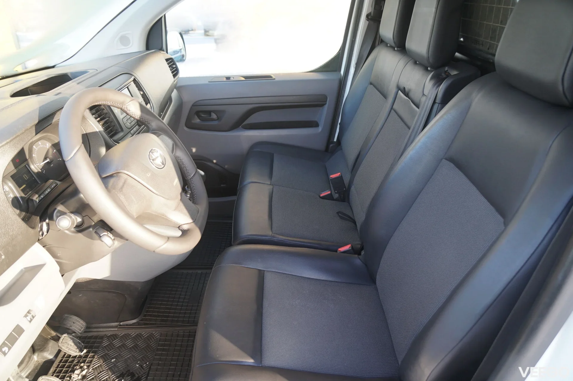 Toyota Proace - 1.6 85kW