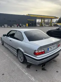 BMW 318IS 318 is 1.8 103kW thumbnail