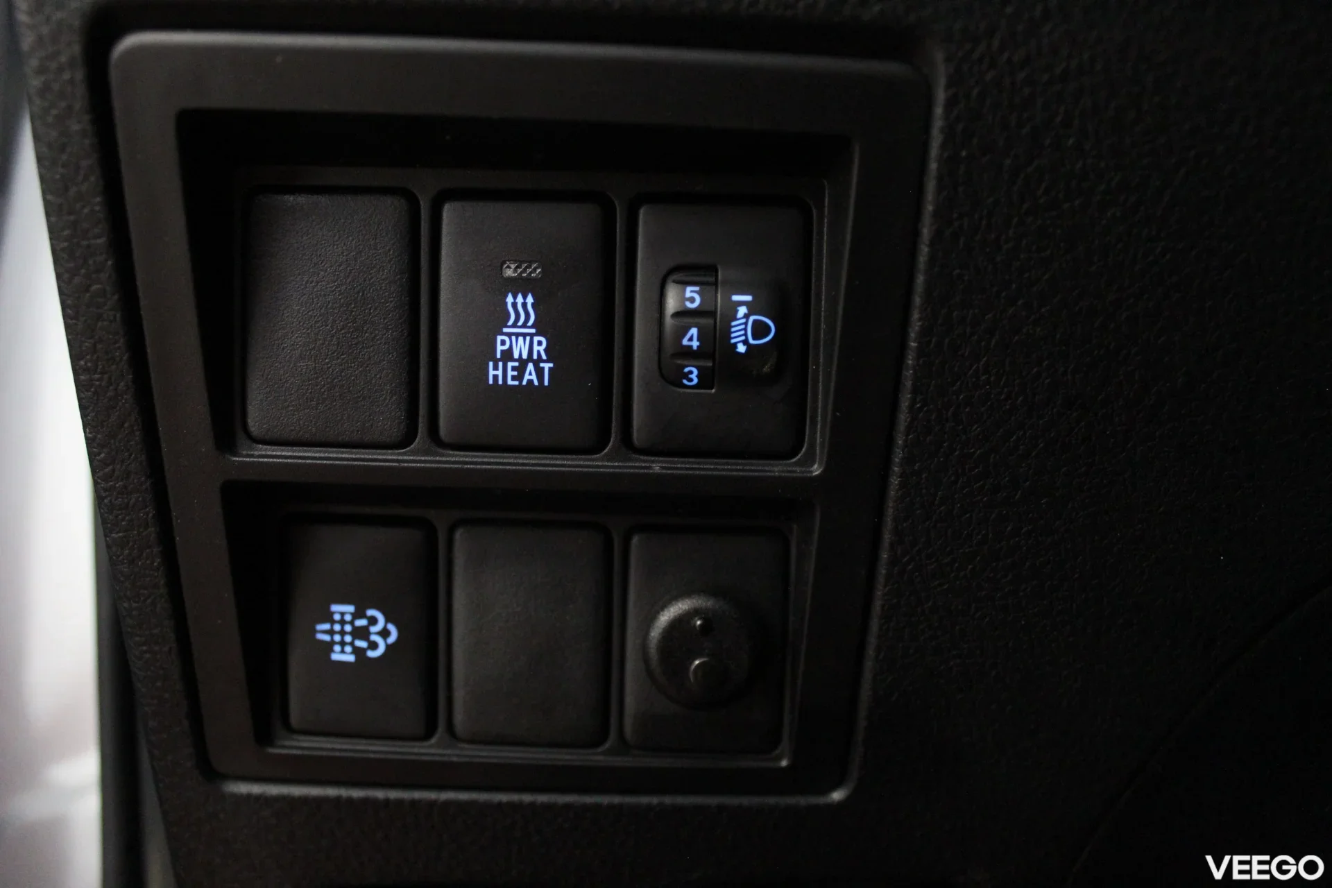 Toyota Hilux Extra Cab DLX+D4 2.4 110kW