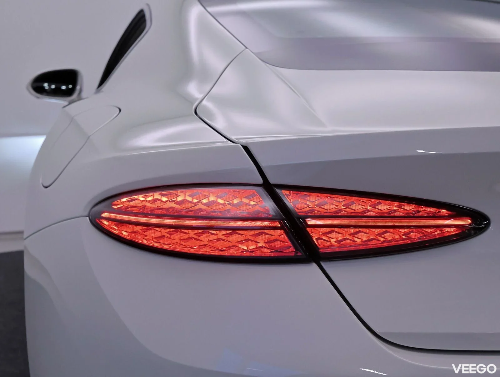 Bentley Continental GT Bentley V8 PHEV 575kW, 8-k automaat 4 575kW