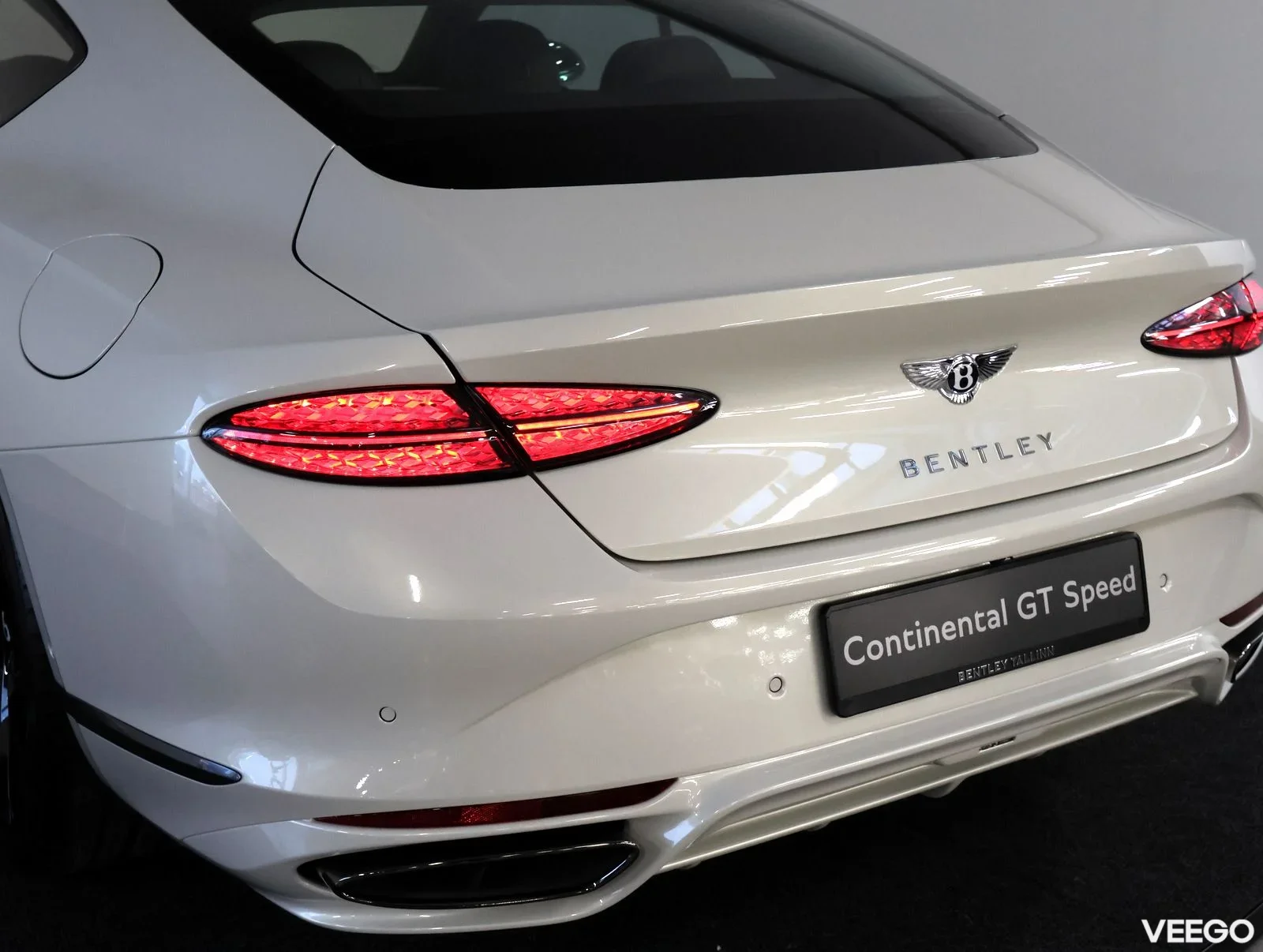 Bentley Continental GT Bentley V8 PHEV 575kW, 8-k automaat 4 575kW