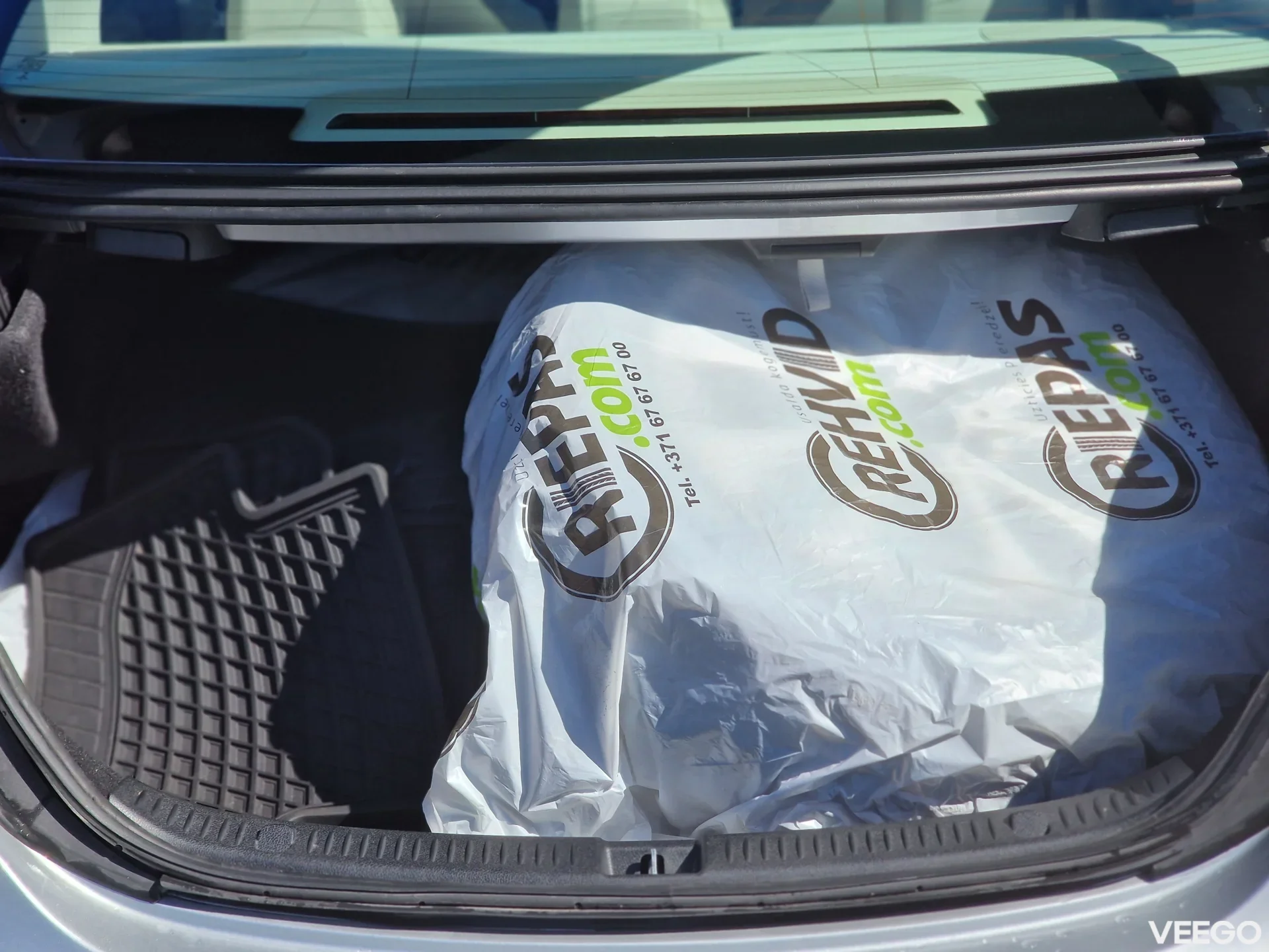 Mercedes-Benz E220 2.0 143kW