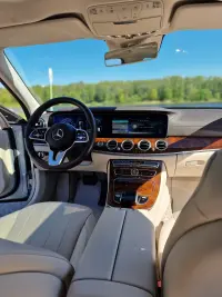 Mercedes-Benz E220 2.0 143kW thumbnail