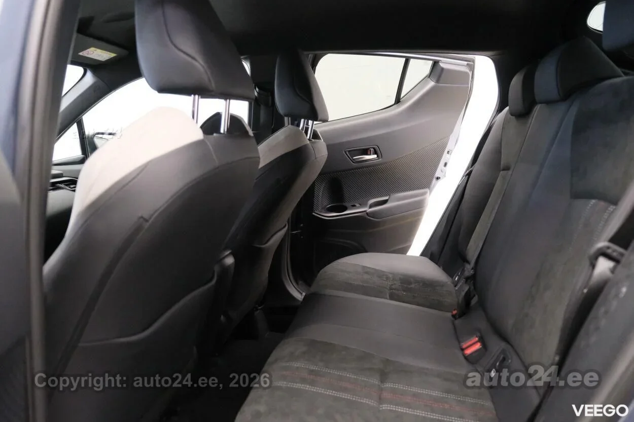 Toyota C-HR GR Hybrid 1.8 72kW