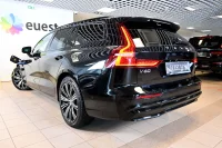 Volvo V60 AWD T6 H&K HUD DARK PLUS XENIUM INTELLI SAFE PRO 2 293kW thumbnail