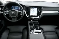 Volvo V60 AWD T6 H&K HUD DARK PLUS XENIUM INTELLI SAFE PRO 2 293kW thumbnail