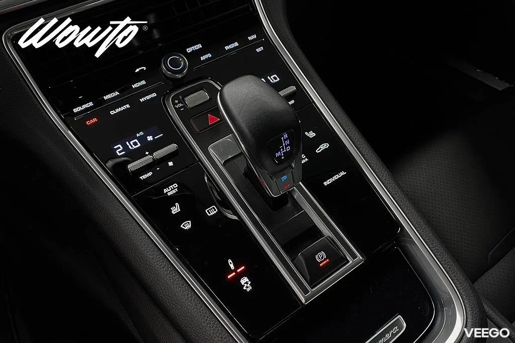 Porsche Panamera 4 E-Hybrid PDK 462HK /Pano /360 340kW