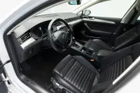 Volkswagen Passat 110kW thumbnail