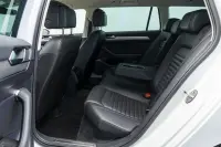 Volkswagen Passat 110kW thumbnail