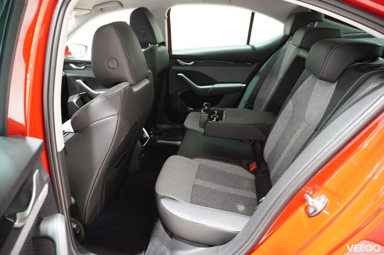 Skoda Octavia SELECTION HB 2 110kW