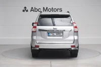 Toyota Land Cruiser 150 Executive Luxury 2.8 130kW thumbnail