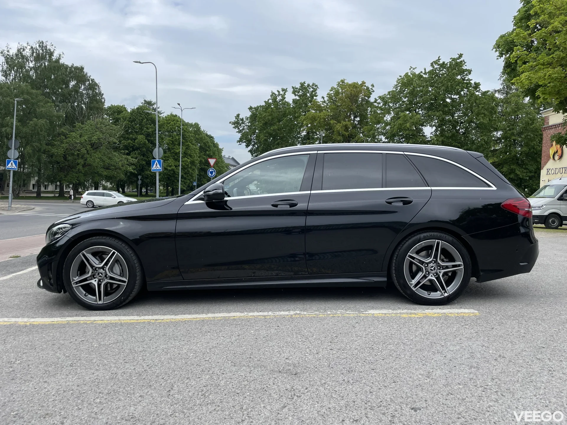 Mercedes-Benz C200 2.0 110kW