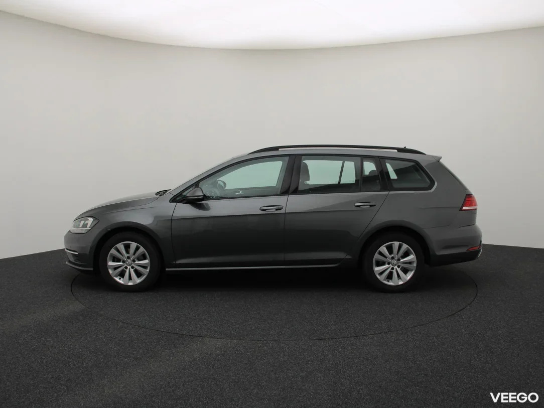 Volkswagen Golf 1.6 85kW