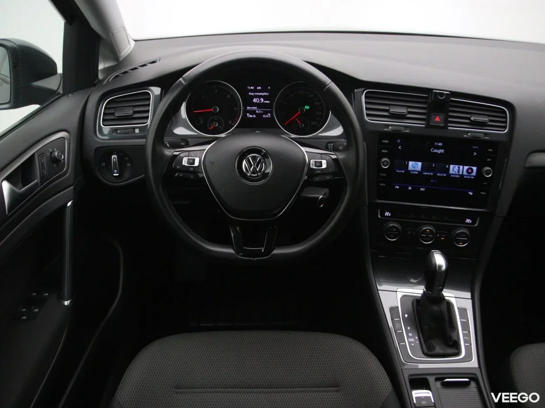 Volkswagen Golf 1.6 85kW