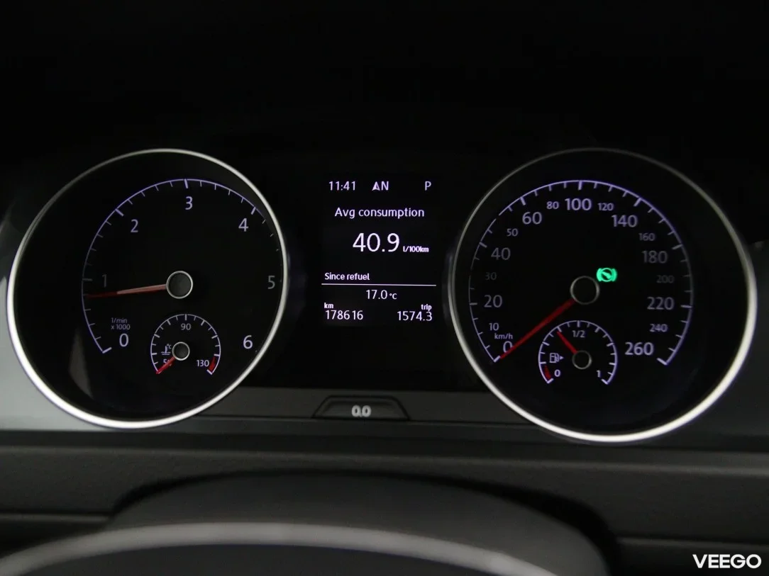 Volkswagen Golf 1.6 85kW