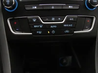 Ford Mondeo 2 110kW thumbnail