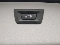 BMW 318 2 110kW thumbnail